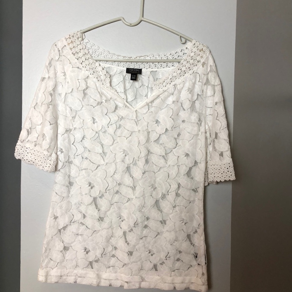 Lace white top never worn